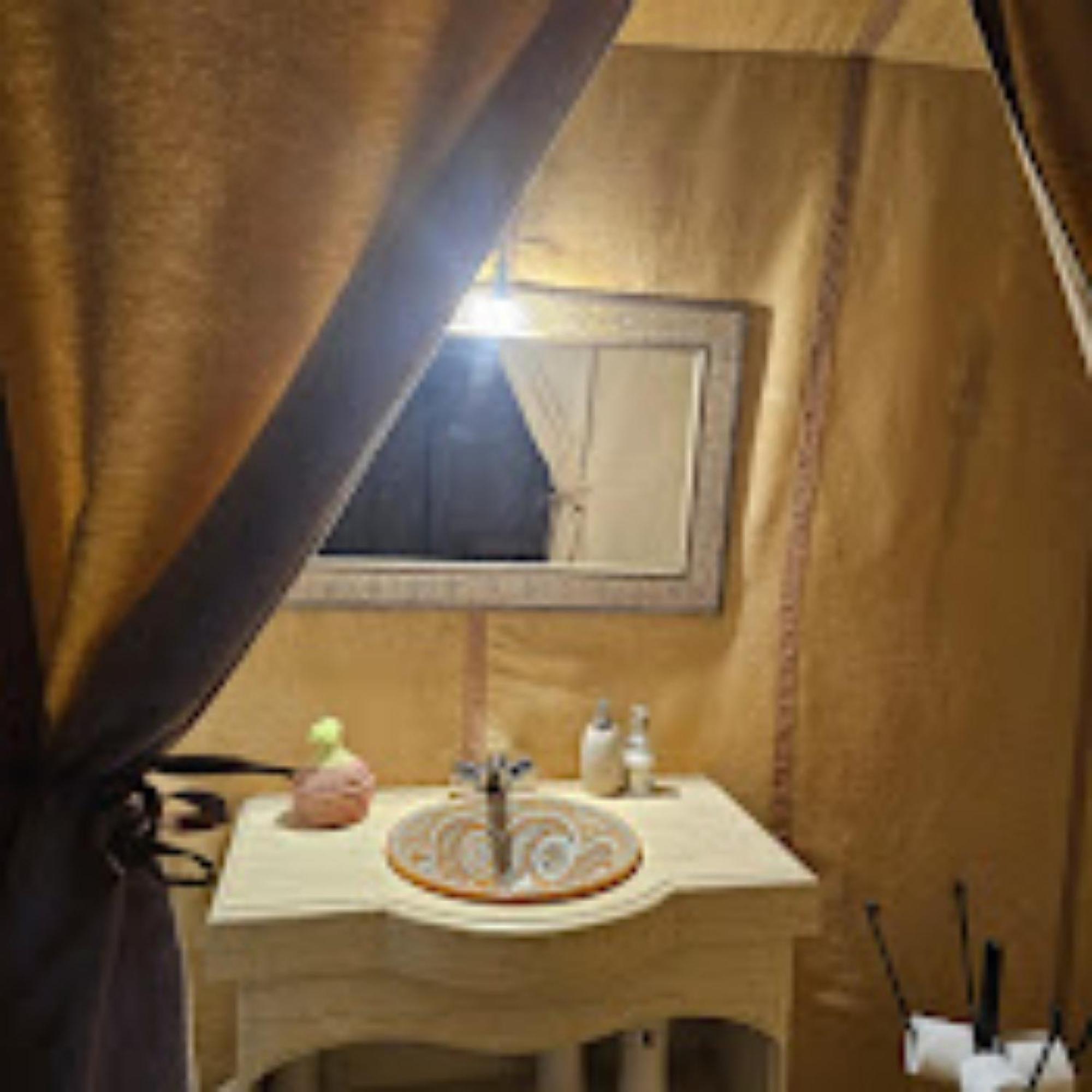 Erg Chebbi Romantic Desert Camp 梅尔祖卡 外观 照片
